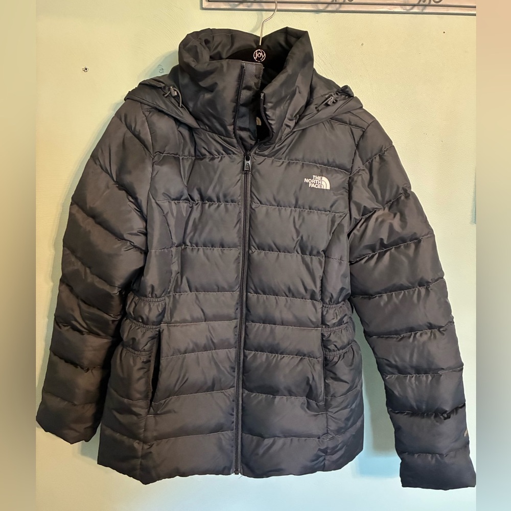 North face women’s jacket. Size medium.